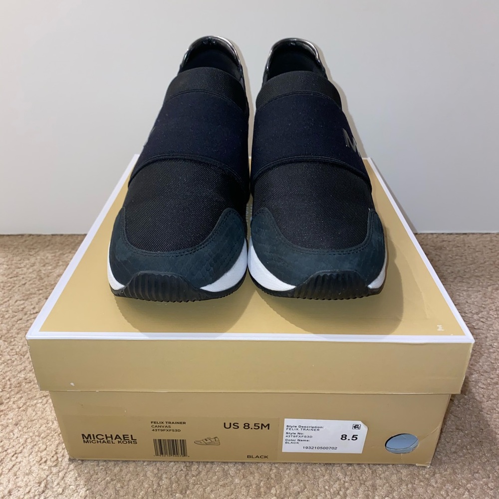 EUC Michael Kors Felix Trainer Canvas 8.5 Fits 9